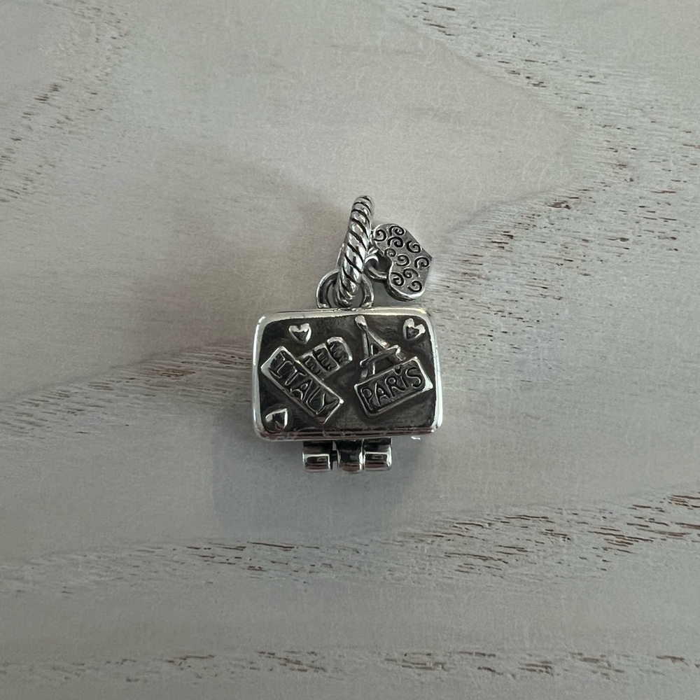 Brighton Bon Voyage Suitcase Charm